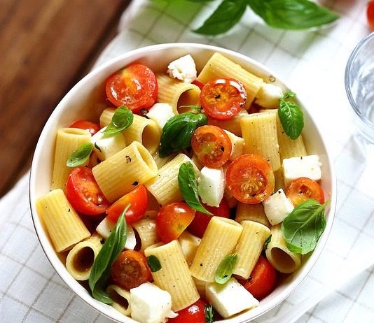 Mozzarella, tout est possible salade mozzarella