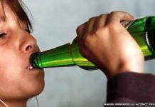 L’alcool nuit au cerveau des jeunes filles alcool jeune fille